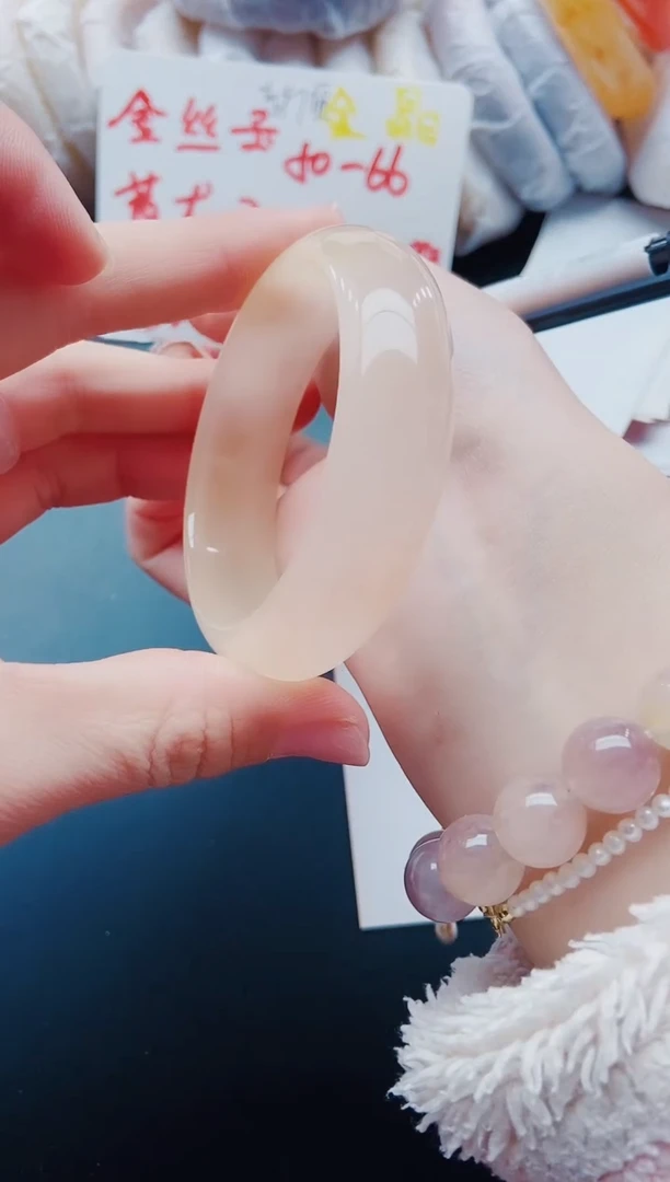 【闪购商品】石英质玉手镯未镶嵌P136-54-55-56