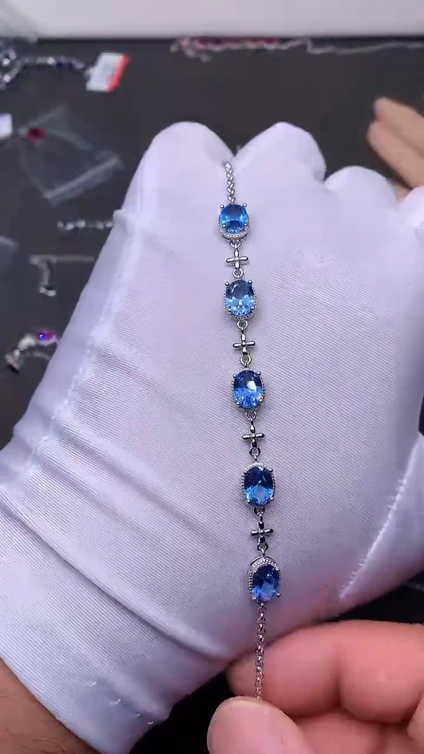 【闪购商品】海蓝宝石手链银S925镶嵌......