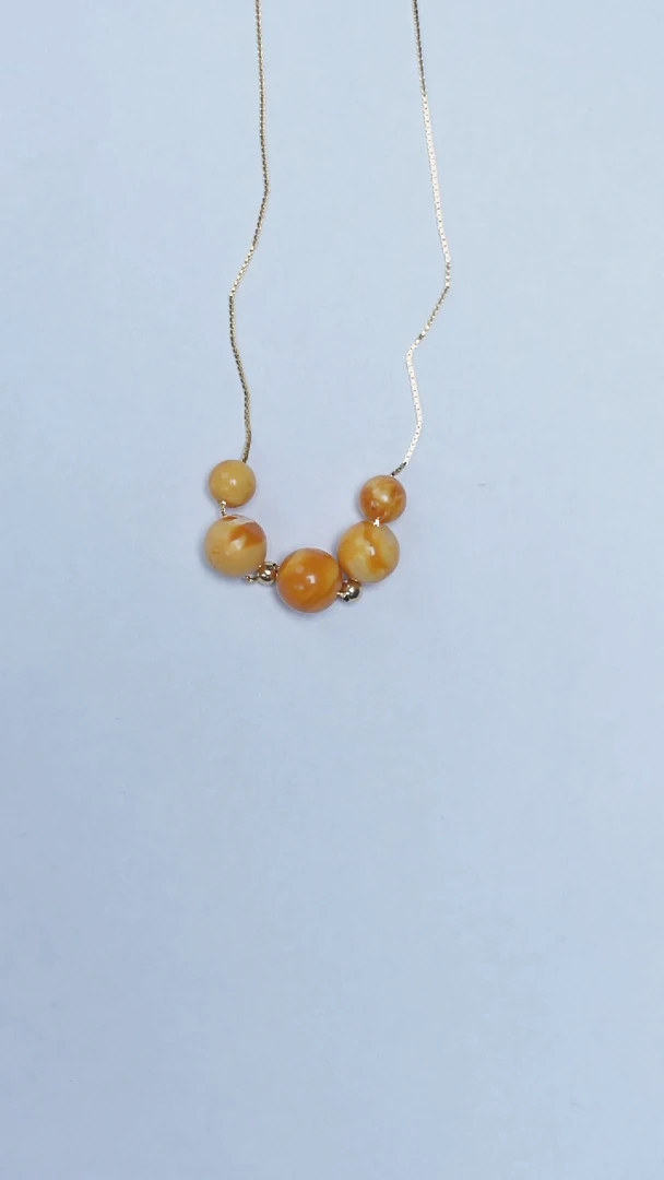 未镶嵌颈饰琥珀花蜡圆珠五福项链