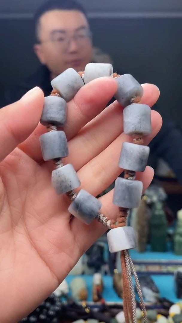 未镶嵌和田玉挂件1