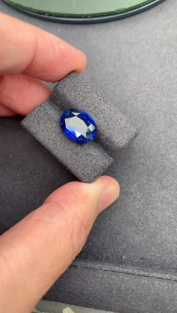 裸石蓝宝石5ct 皇家蓝蓝宝石 定制 BA