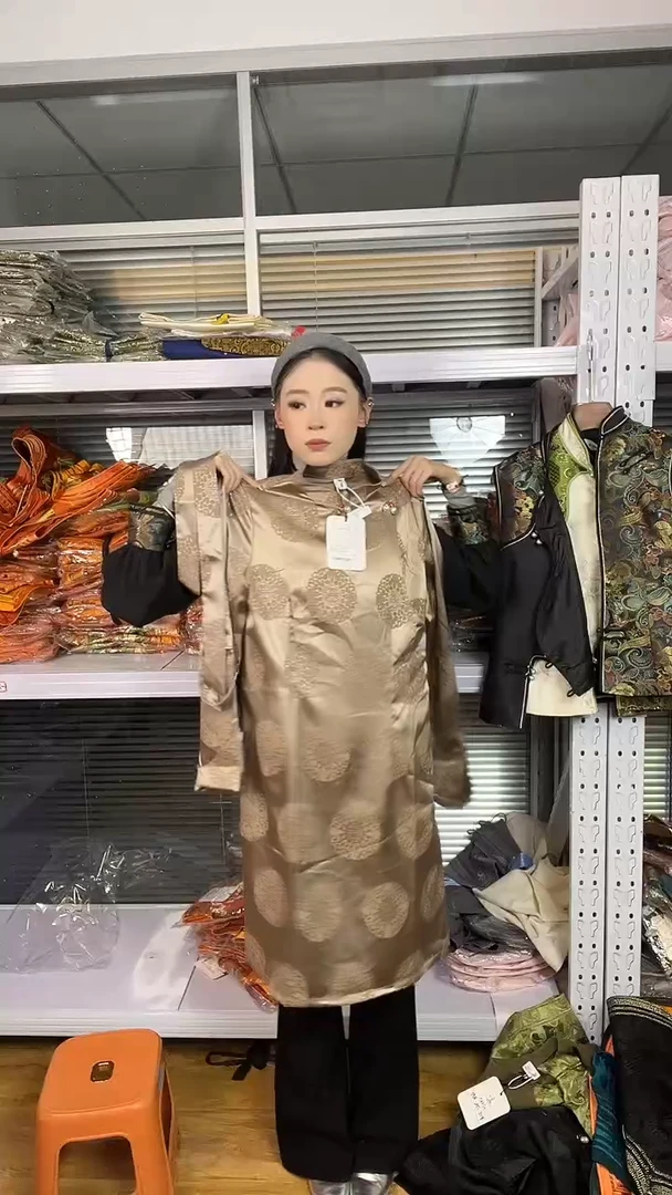 袍子M码  80-110斤