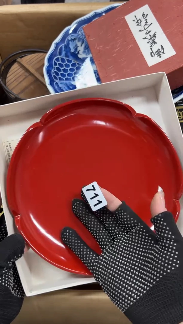 妞****犬711中古商品谨慎参拍