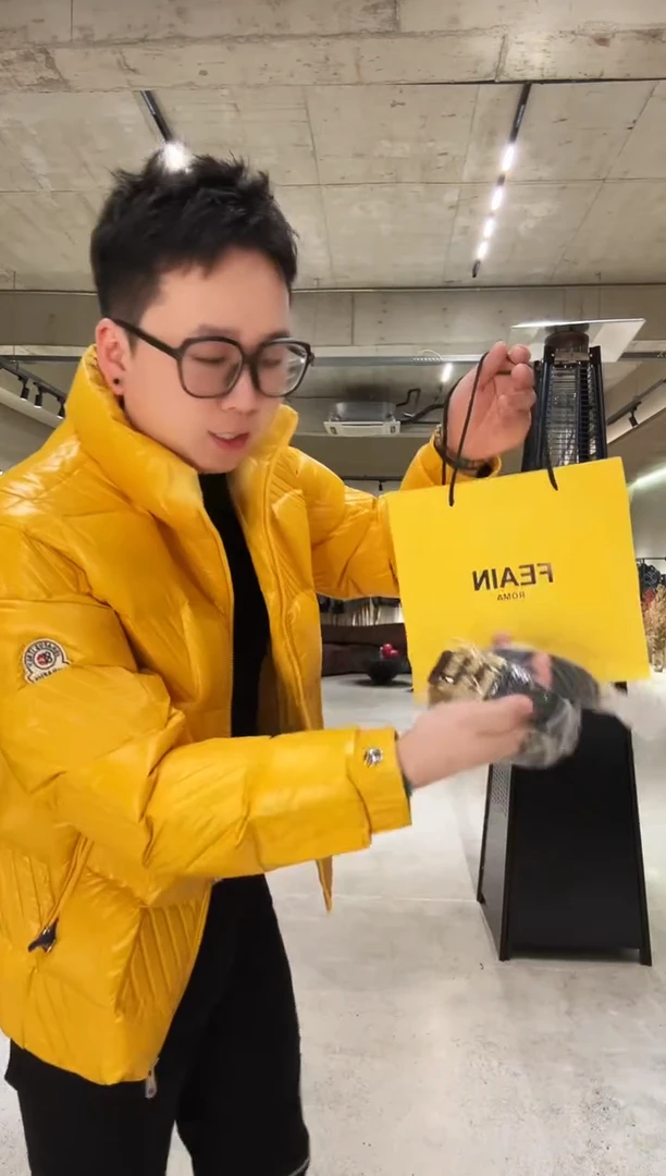 36-38 真皮F皮带（金色）