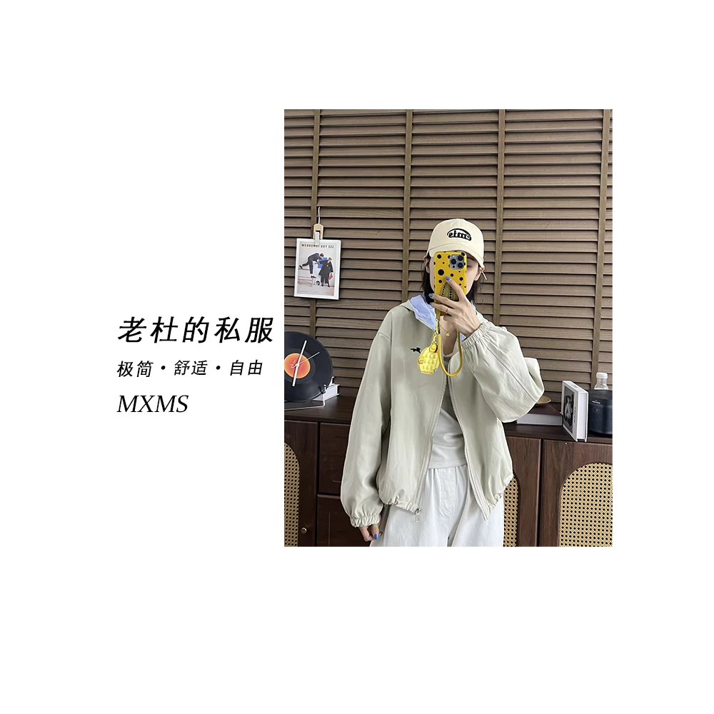 （麦欢尼）99338-“ 刺绣小狗”韩版时尚连帽抽绳条纹冲锋衣外套