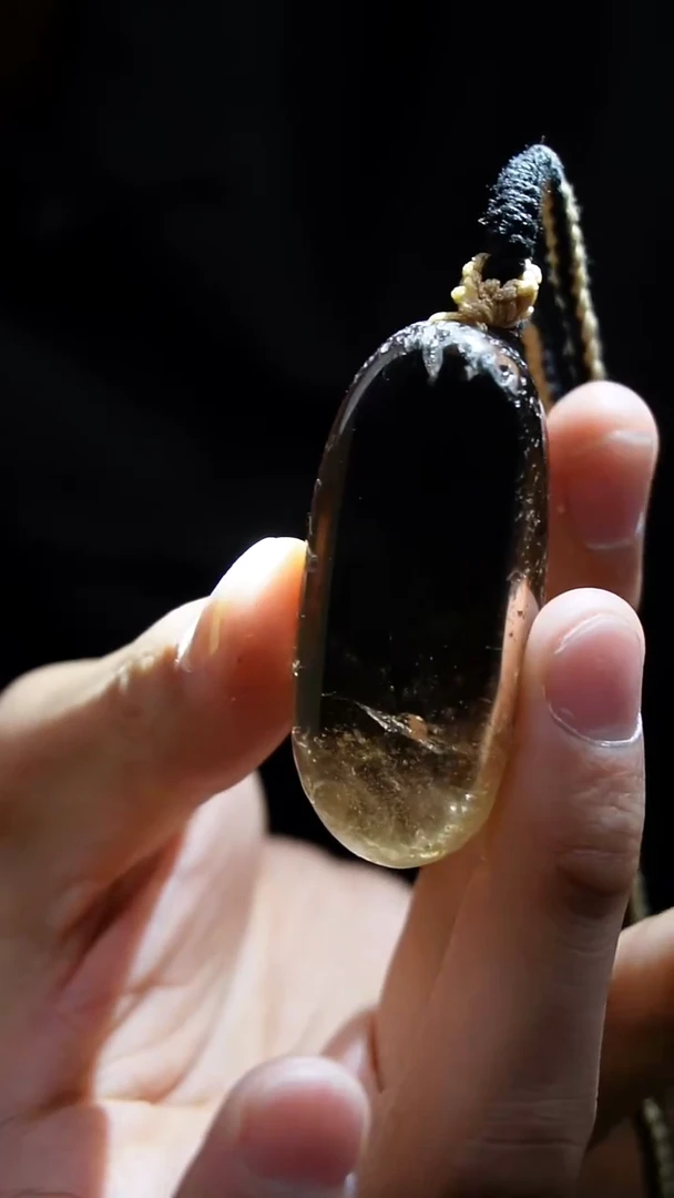 吊坠(赠链)未镶嵌水晶?****?水晶