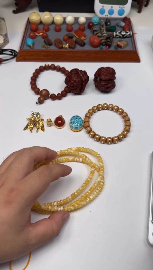 手串蜜蜡未镶嵌爱****乐108