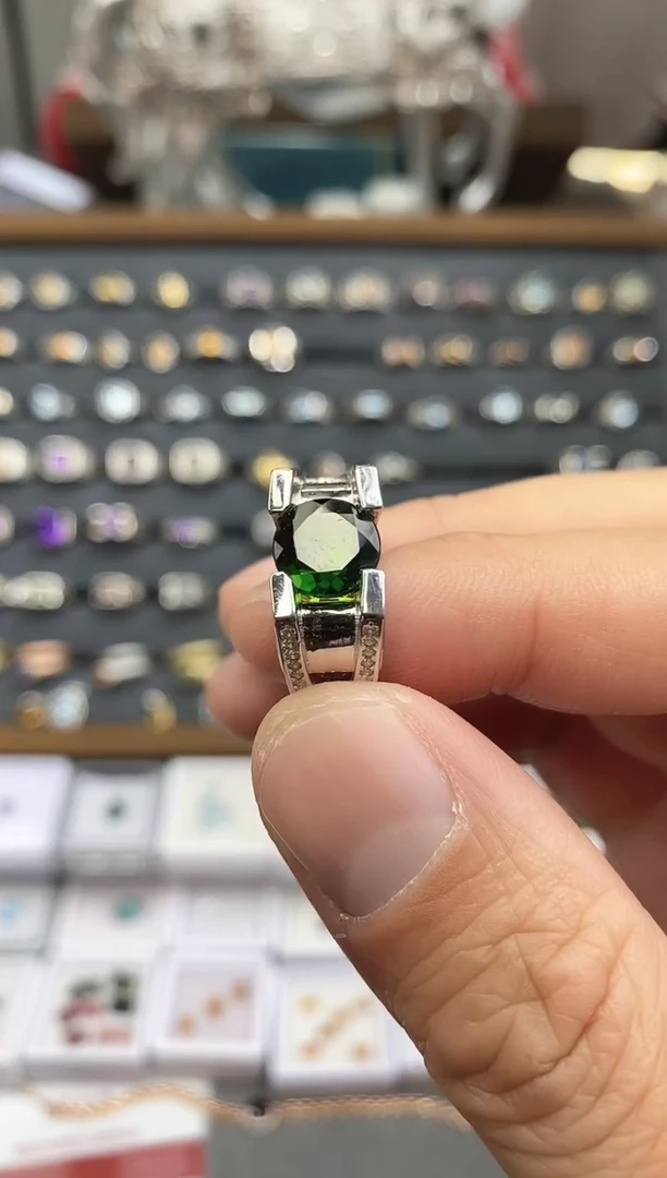 银S925镶嵌透辉石荣光拍下找客服测量圈