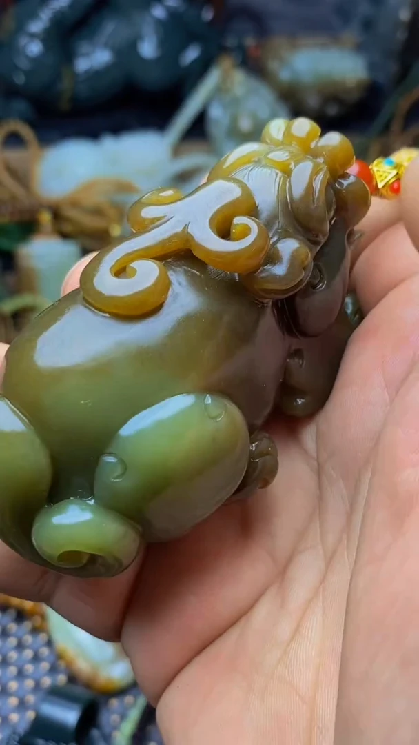 未镶嵌和田玉把件1