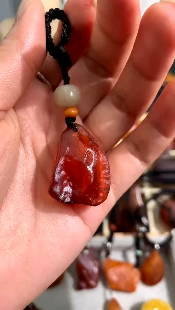 【闪购商品】蜜蜡裸石未镶嵌似玉