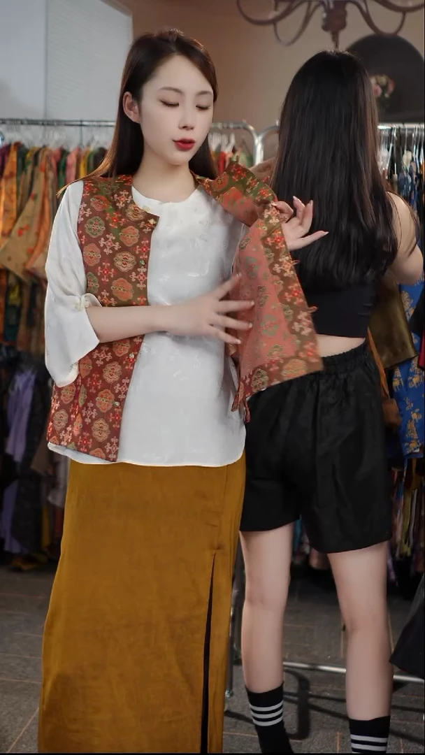 橙橙双面穿马甲