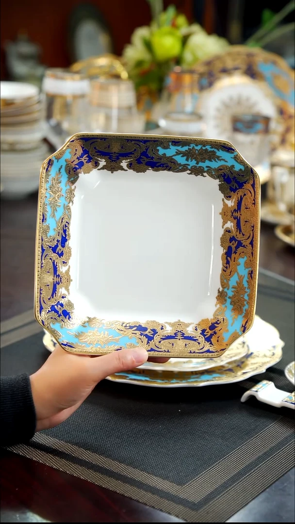 瓷片8.2寸方形菜盘1个  福利价