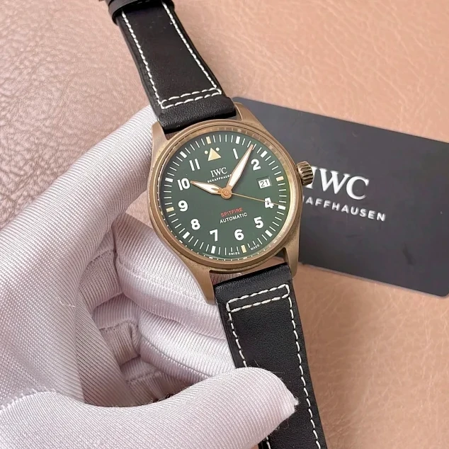 95新 IWC/万国 卡24年万国男表6454099