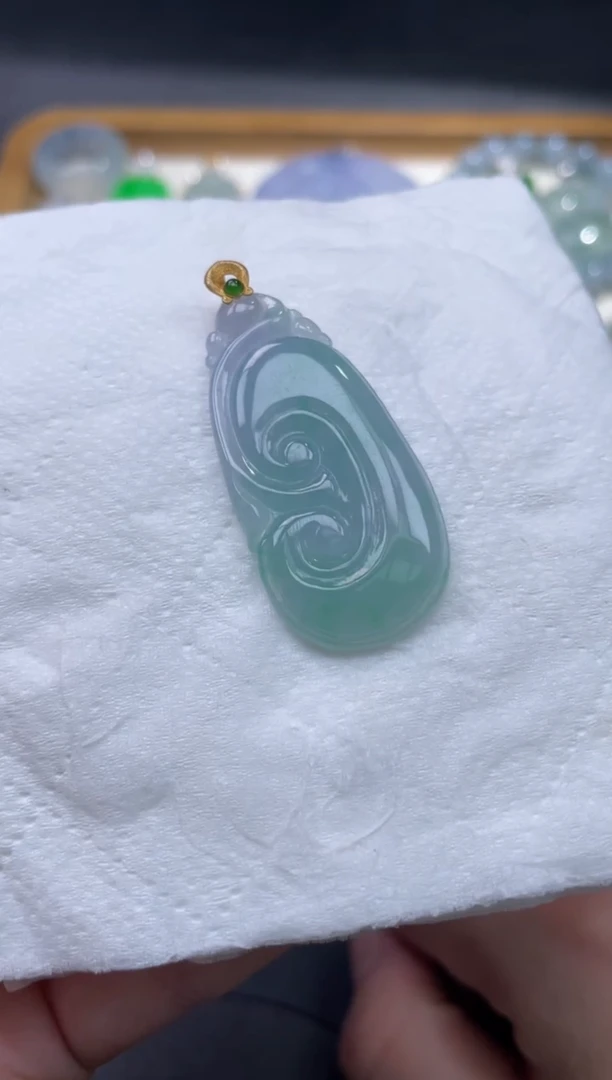 【闪购商品】翡翠颈饰18K金镶嵌100.........