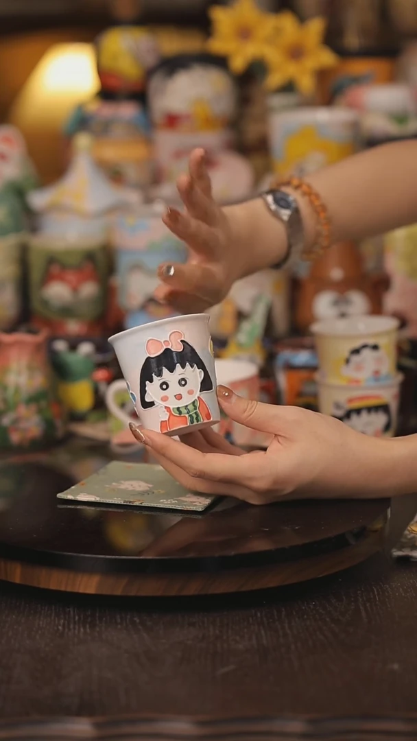 景德镇釉下彩绘设计师款式陶瓷