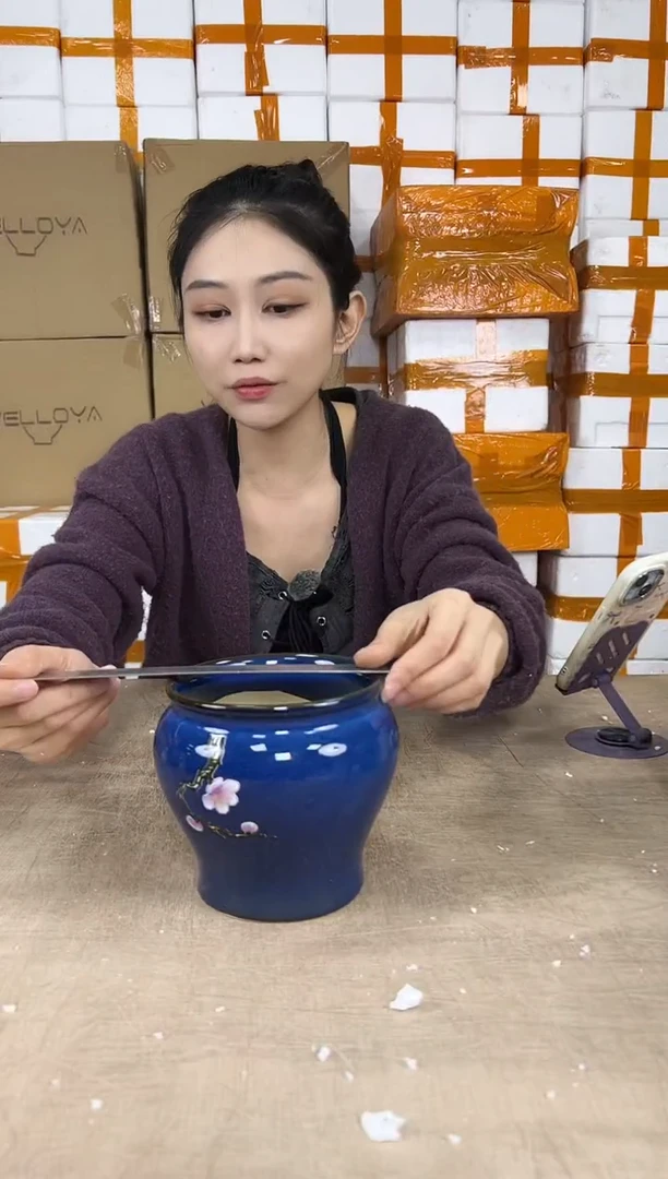 缸型深蓝花釉勾花13x13