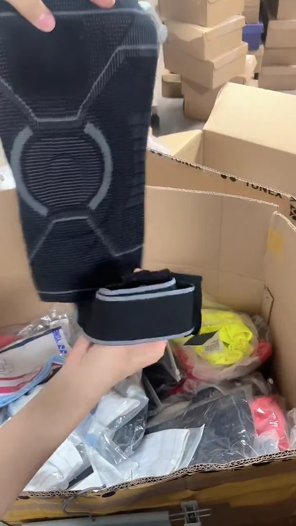 YONEX尤尼克斯正品微瑕   42   护膝m