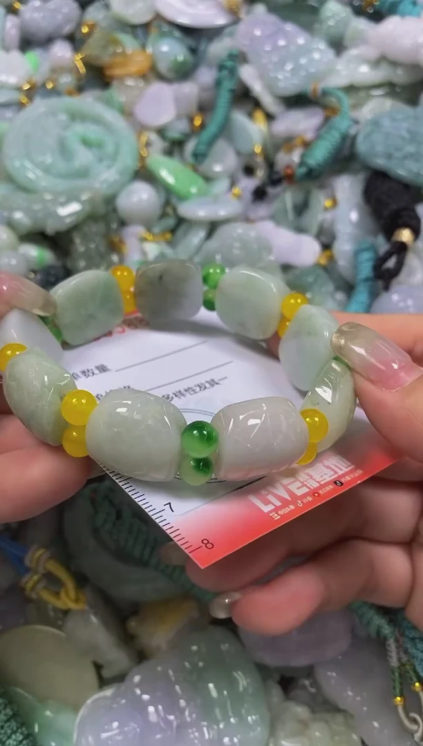 翡翠未镶嵌颈饰闪购0058873