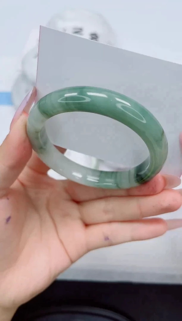 石英质玉手镯未镶嵌89-56/57