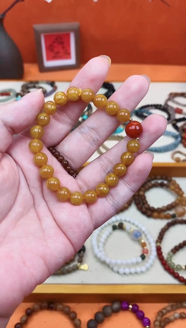 【闪购商品】蜜蜡手链未镶嵌08老蜡单圈鸿运当头