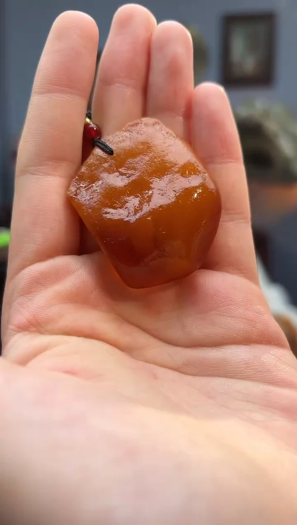 琥珀颈饰未镶嵌吊坠