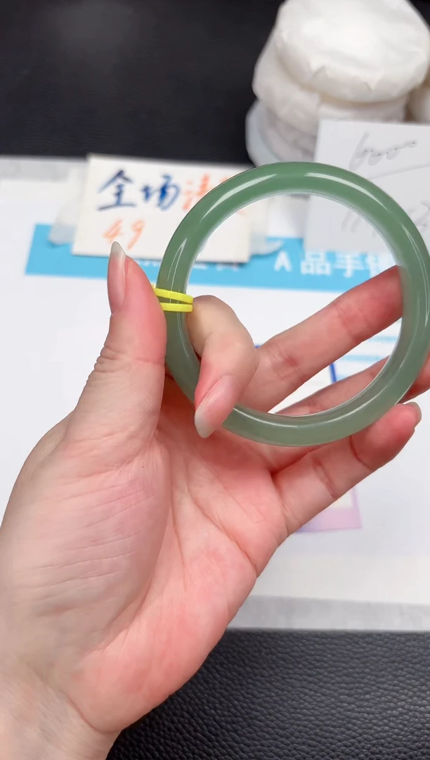 石英质玉手镯未镶嵌266-58.6