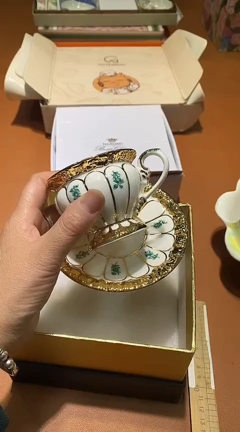 瓷片生活的本意就是开心@@1