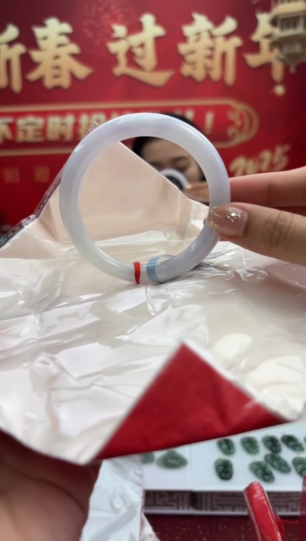 【闪购商品】翡翠手镯（圆镯）未镶嵌12手镯