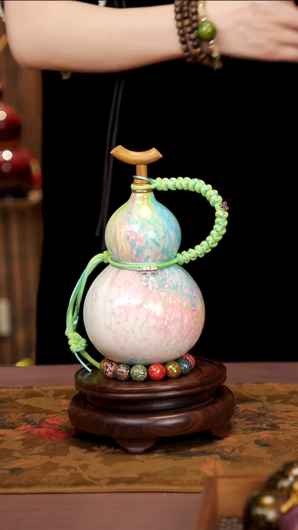 272易林漂漆酒葫芦------158