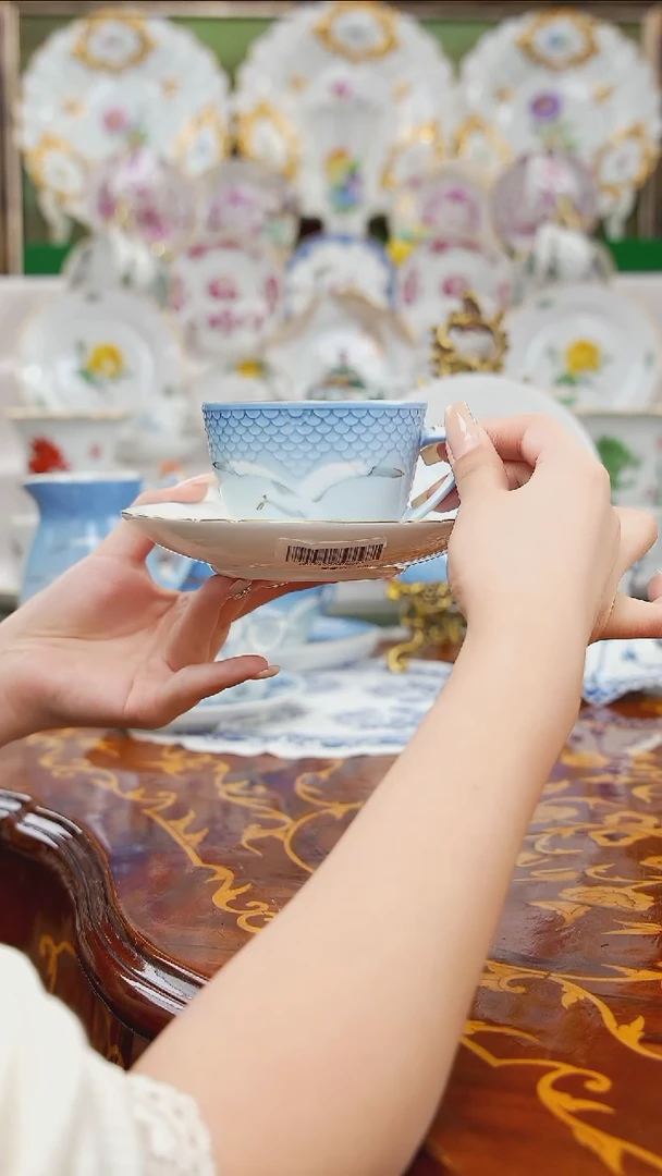 摆件米多家中古瓷器如图所示4