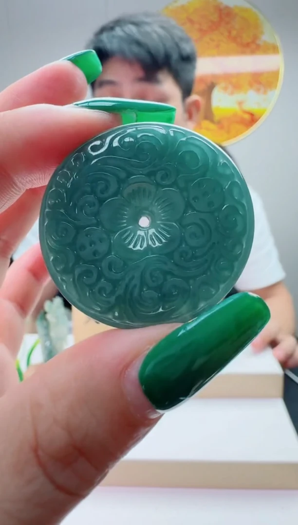 翡翠未镶嵌颈饰多样性随机发其一