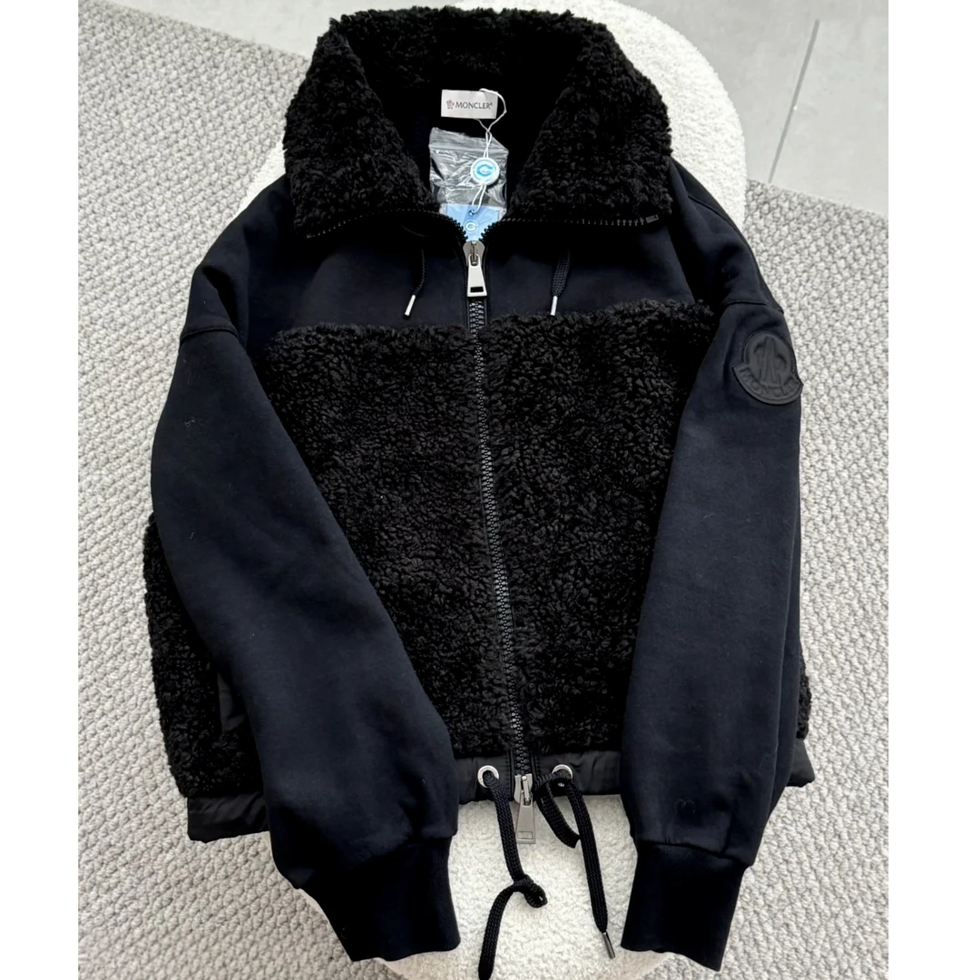 99新 MONCLER 双双臻选/ss00102/蒙口外套/M码