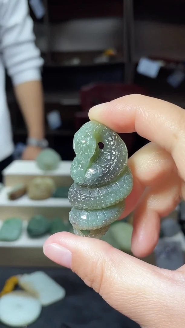 【闪购商品】和田玉颈饰未镶嵌1