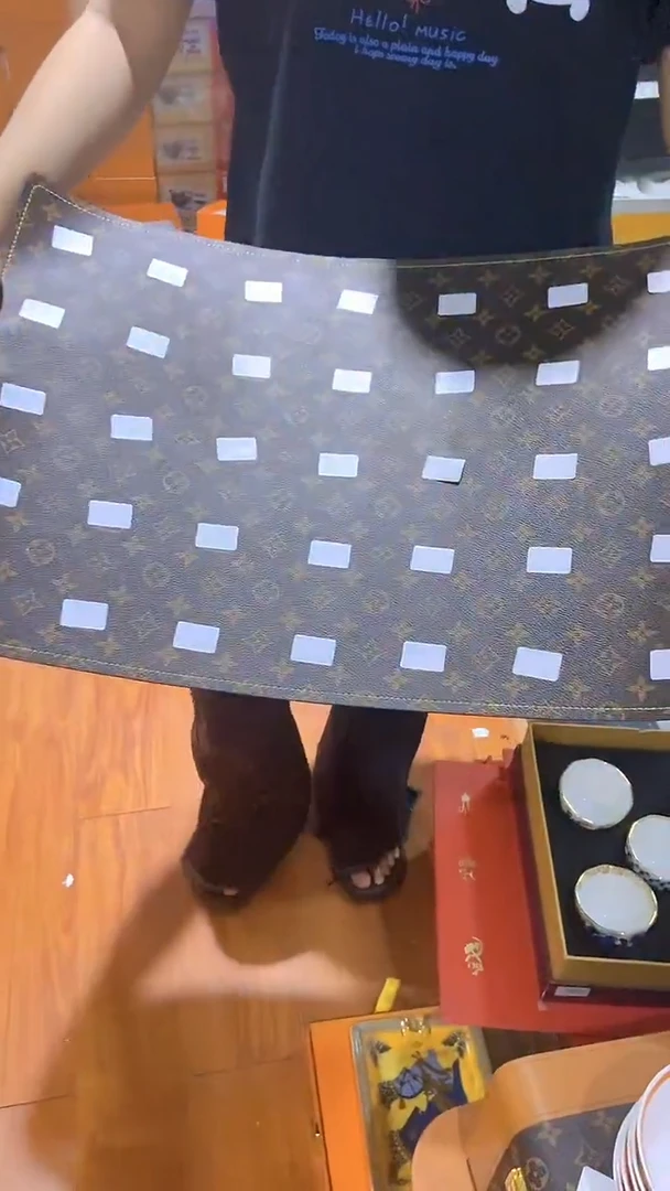 杯鸿辉家品牌瓷器，京东包邮！