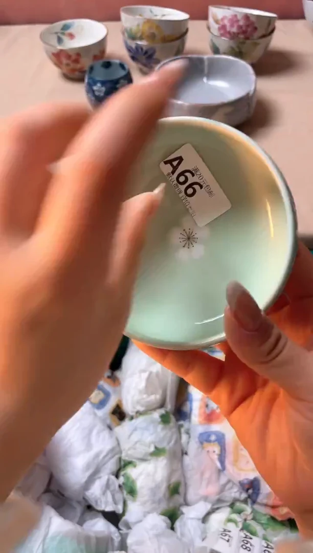 瓷片猫**角瓷器瓷器A66