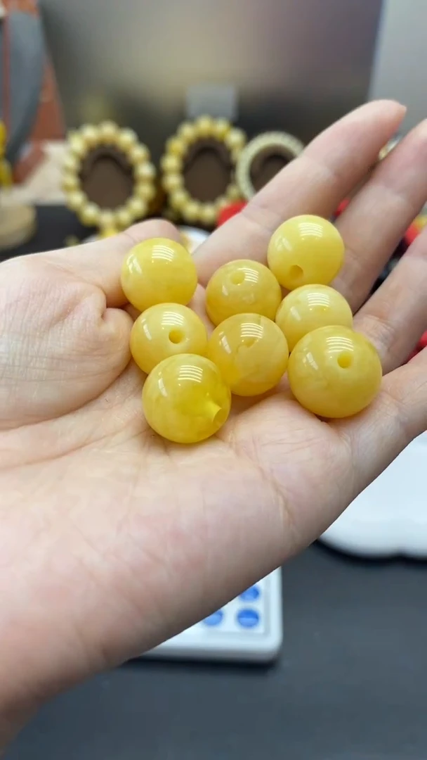 琥珀未镶嵌珠宝奇石2509多样性发其一默认有瑕