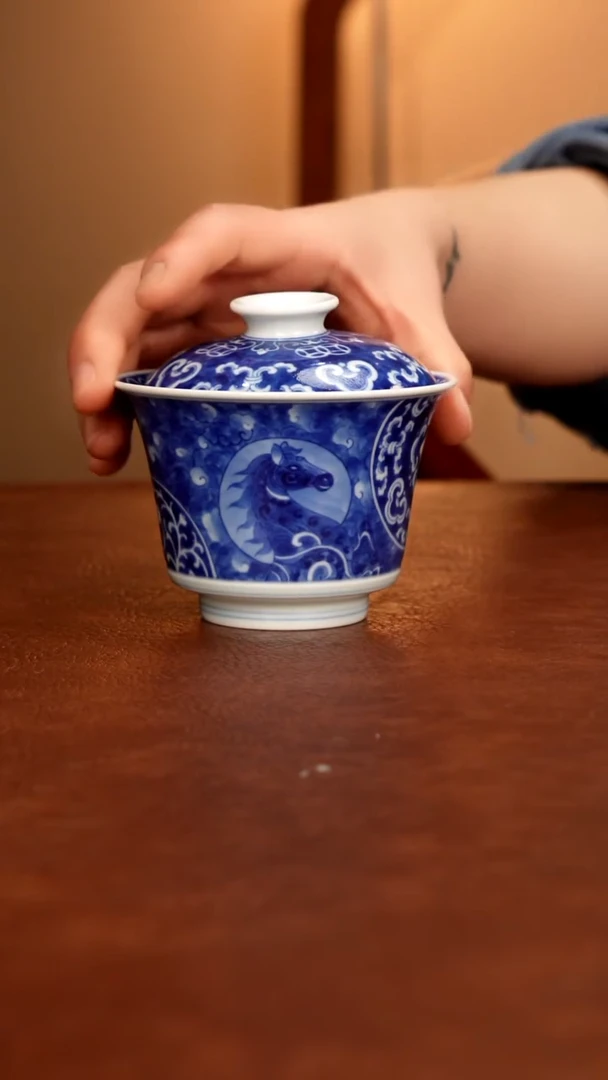 摆件陶马年现代款