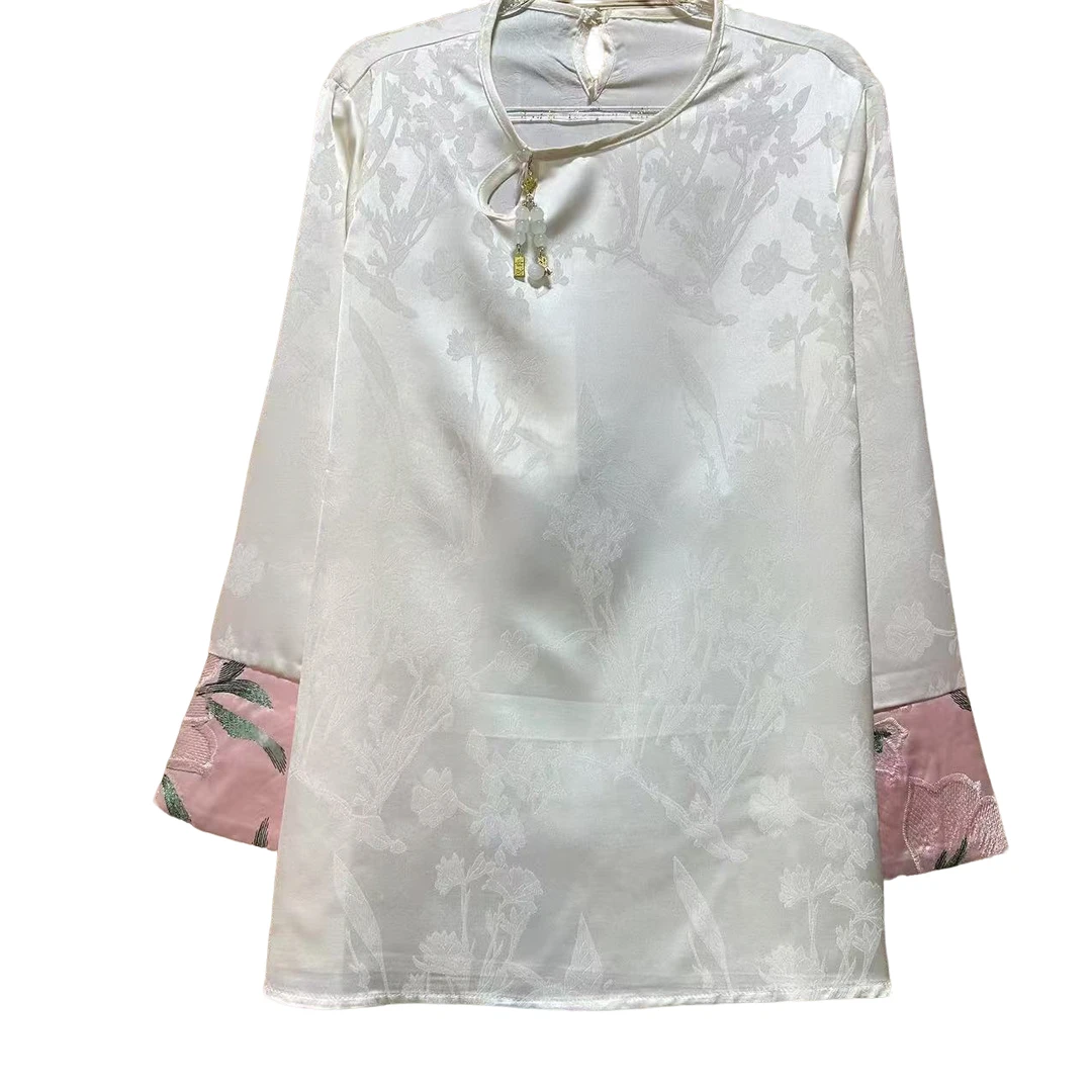 9653-1#冬季新款新中式《山茶白羽》女士时尚潮流气质百搭上衣