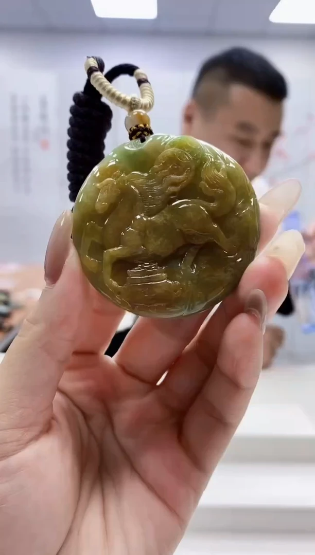 未镶嵌定制翡翠4898lr-毛货挂件55