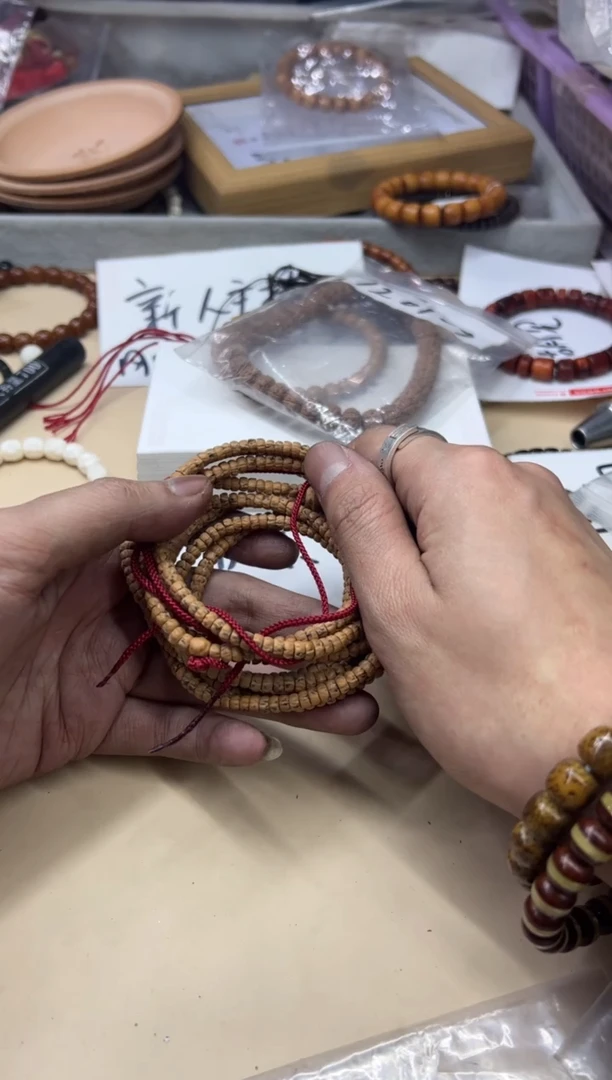 吊坠柏香籽/百香籽小***?010127 百香药片脖挂