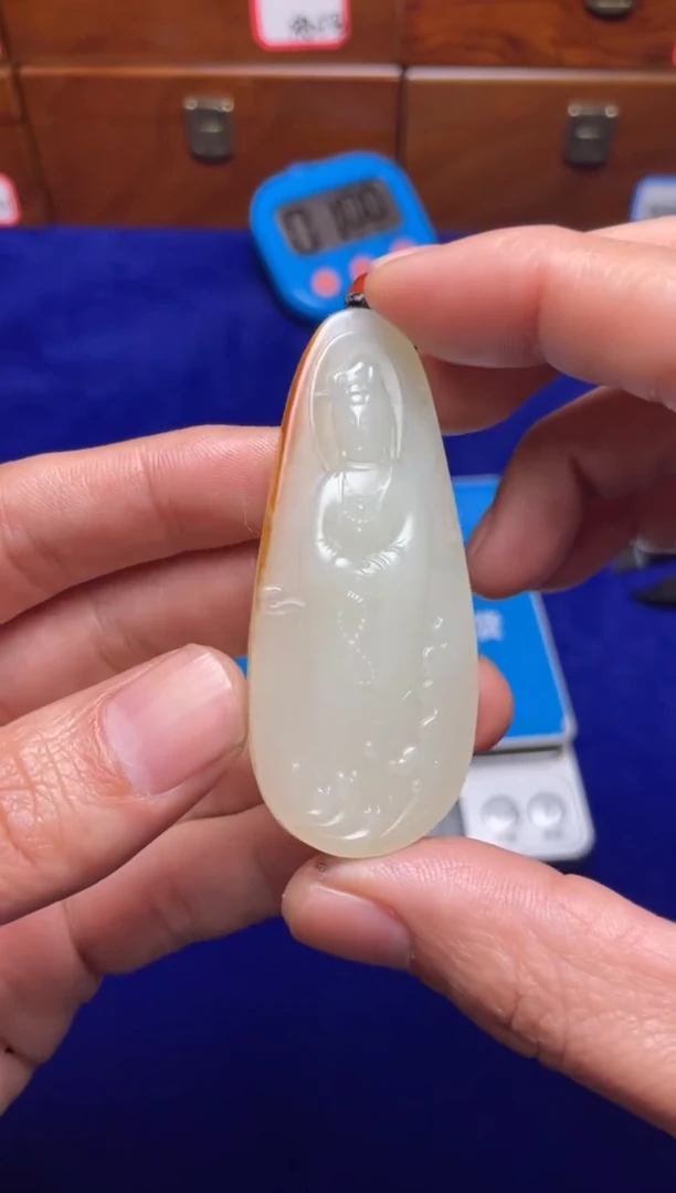 未镶嵌和田玉挂件和田玉