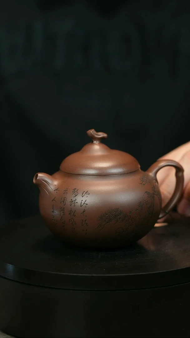 茶壶紫砂L*H1995周卓琴底槽清刻绘茄瓜