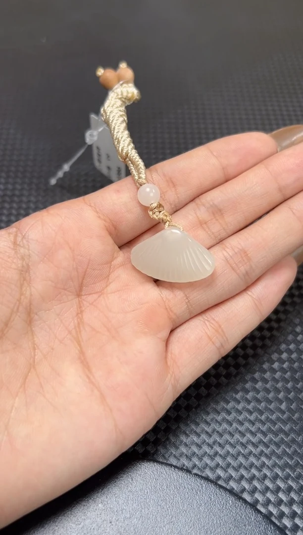 吊坠(不含链)未镶嵌和田玉99