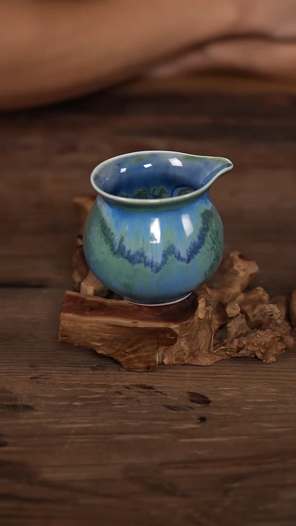 蓝色公道茶杯----