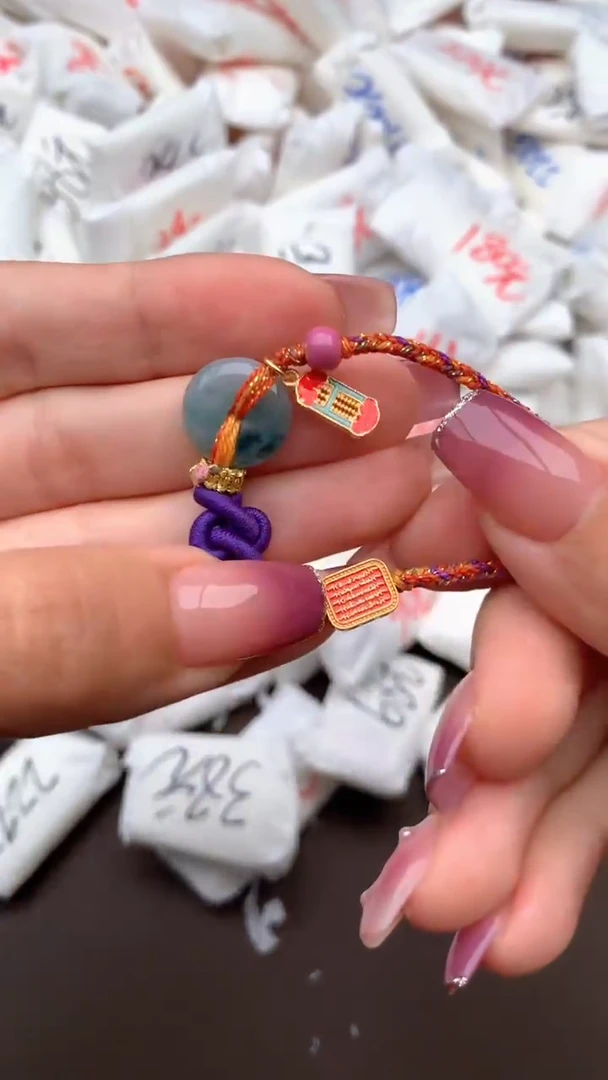 【闪购商品】翡翠手绳未镶嵌一