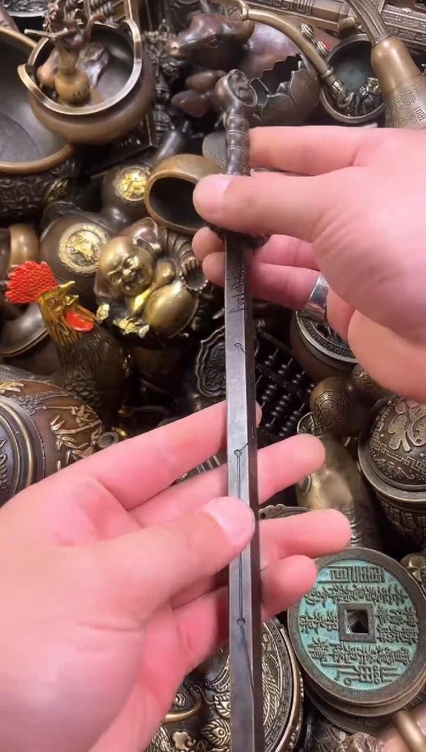 精美铜器点击下单