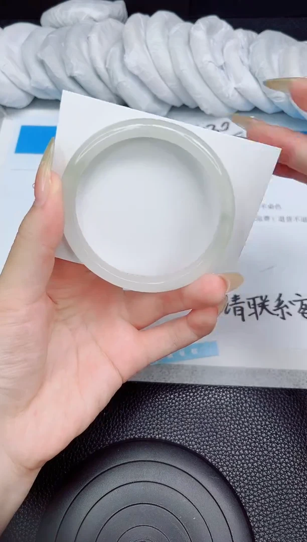 石英质玉手镯未镶嵌43-59,60