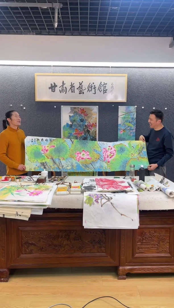 国画1585黄德X六尺对开荷花