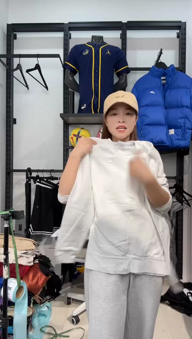 3251闪购编码 Nike/Jordan运动卫衣裤以直播间过款为准 尺码  s