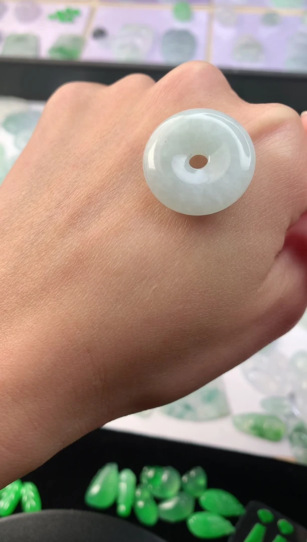 【闪购商品】翡翠裸石翡翠A货平安扣